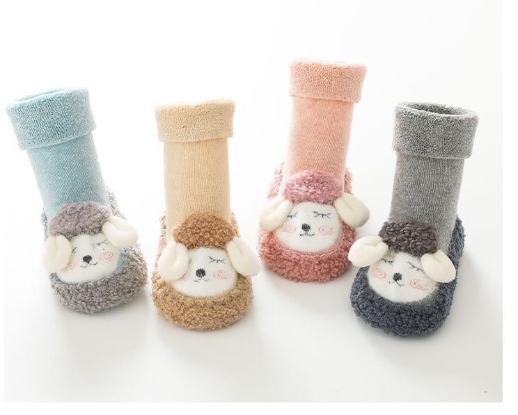 Baby shoes made of cotton