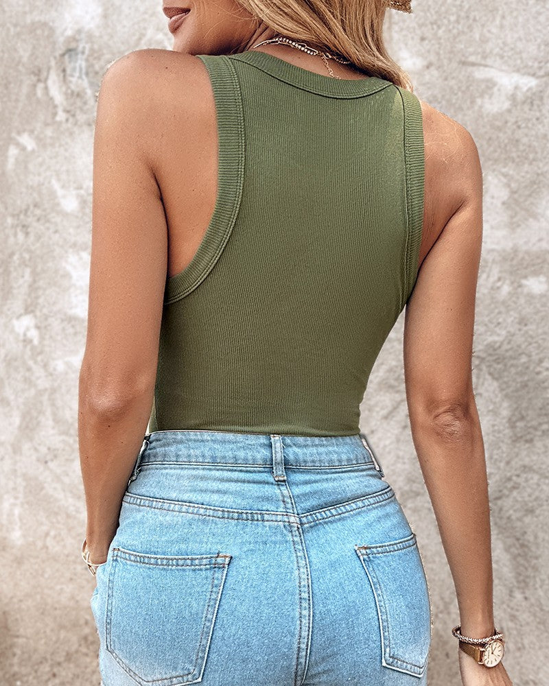 BraPerfect | Taylor Round Neck Sleeveless Top with Integrated Bra