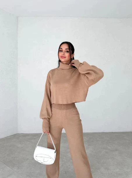 Alicia™ - Knitted turtleneck sweater and pants set