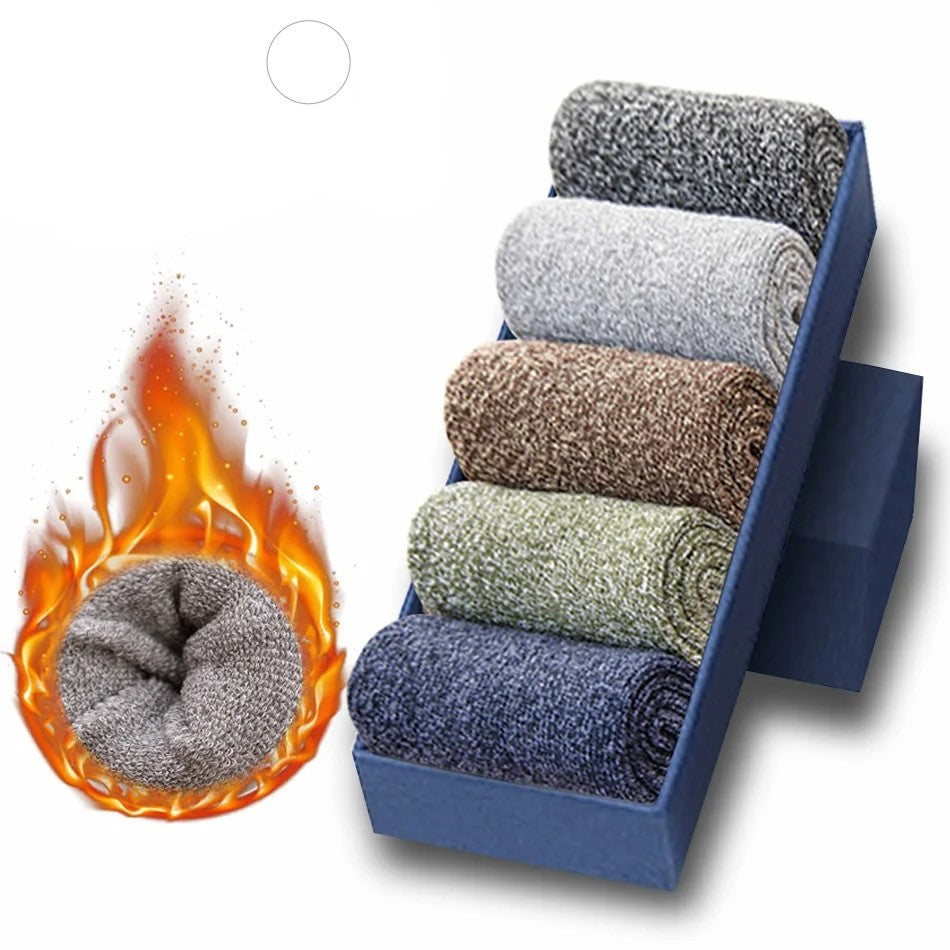 5 pairs of thermal socks made of thick wool