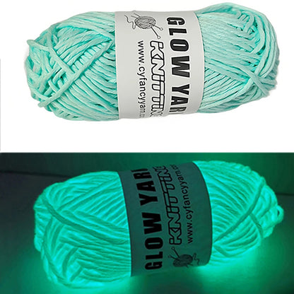 Shining polyester yarn