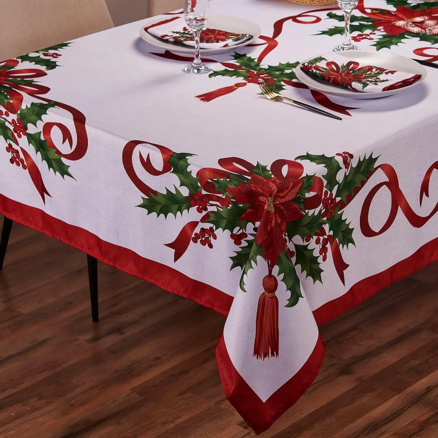 Tablecloth with Christmas straps