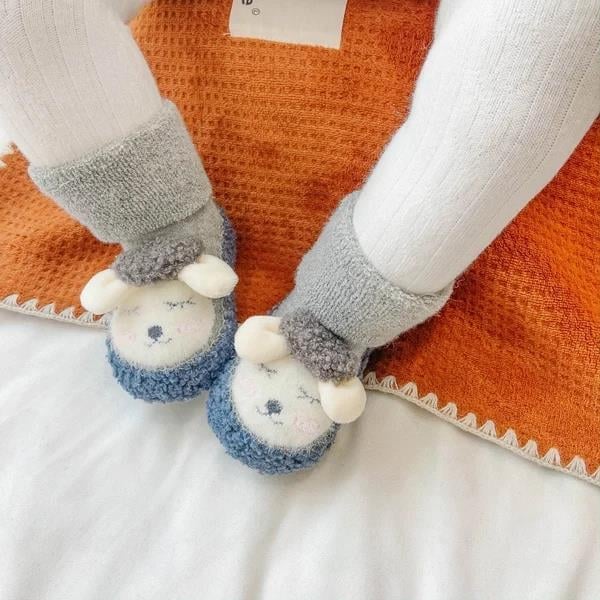 Baby shoes made of cotton