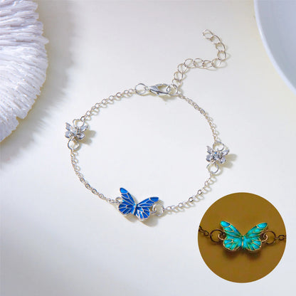 Bright butterfly necklace and bracelet set