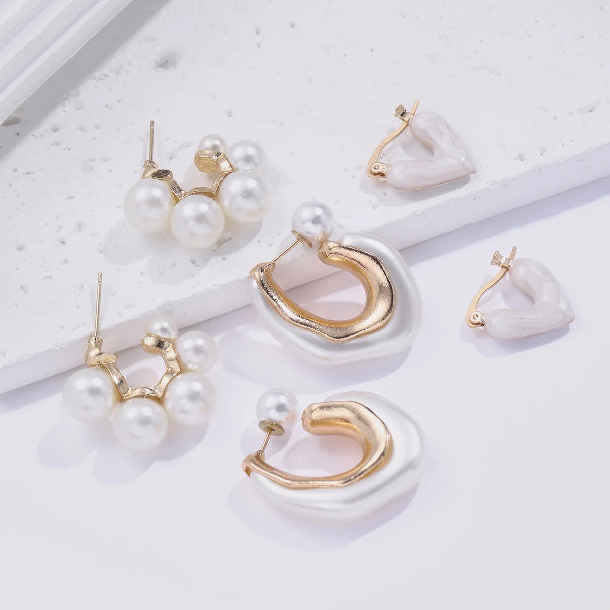 PERLAS™  | 3-tlg. Imitation Perle Herz Ohrringe Set