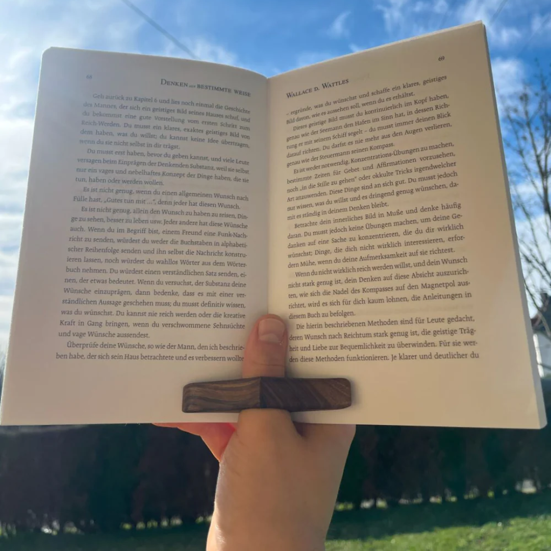 Arboc™ - Wooden Thumb Bookmark [Last Day Discount]