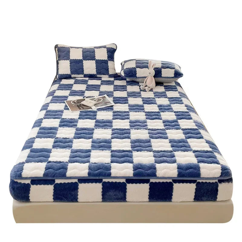 BettPro - Checkered mattress cover