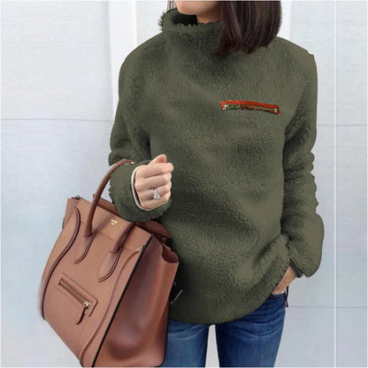 Roll collar sweater with teddy feed