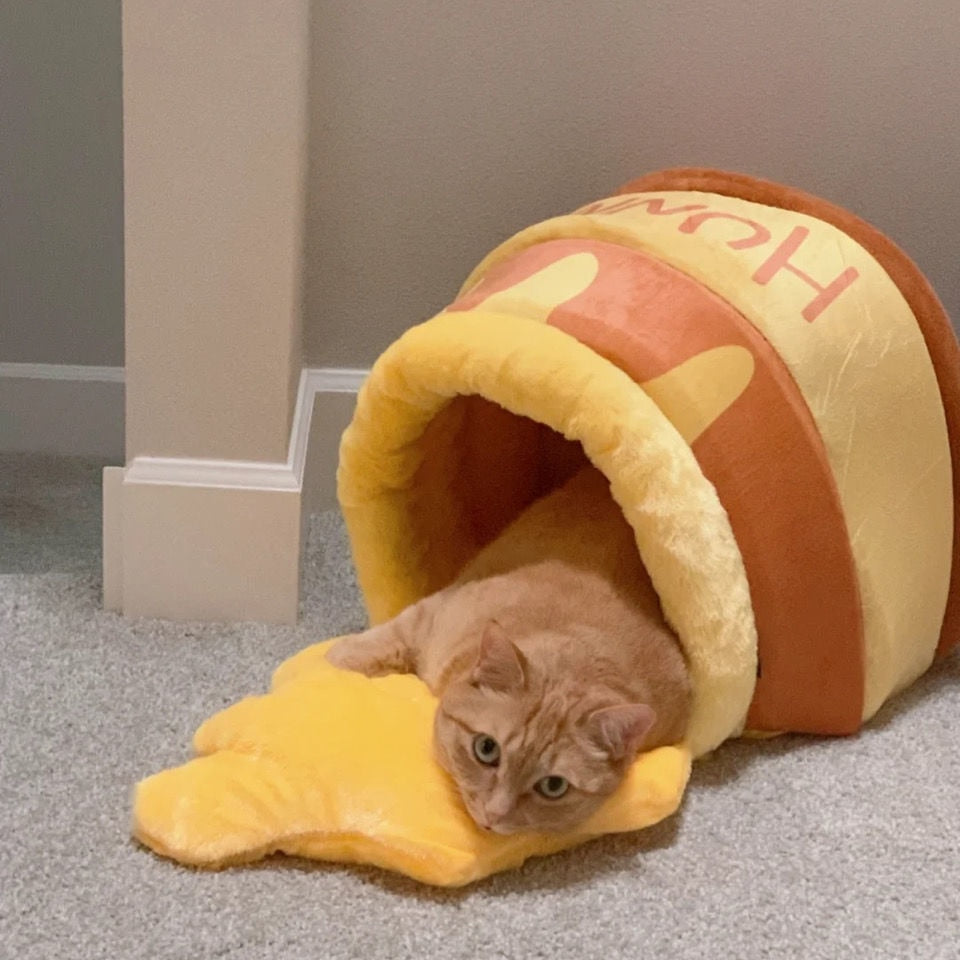 Cat bed