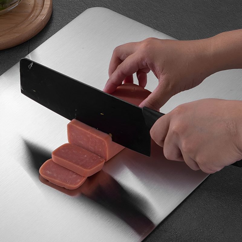 TitaniumChef | The hygienic cutting board 