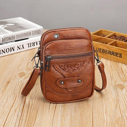 Lara crossbody bag made of leather