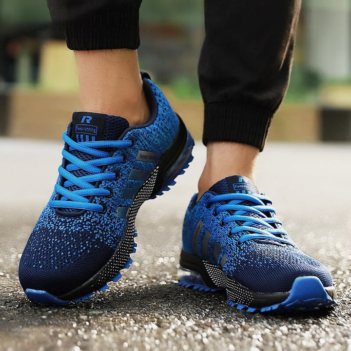 Breathable light shoes