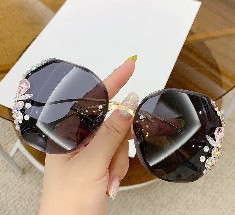 (50% off) Faye™ - Glamorous Diamond Sunglasses [Last Day Discount]