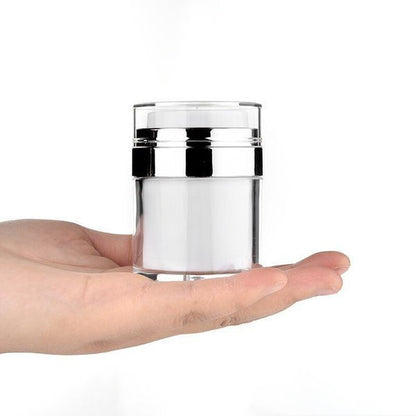 Refillable cosmetic bottle